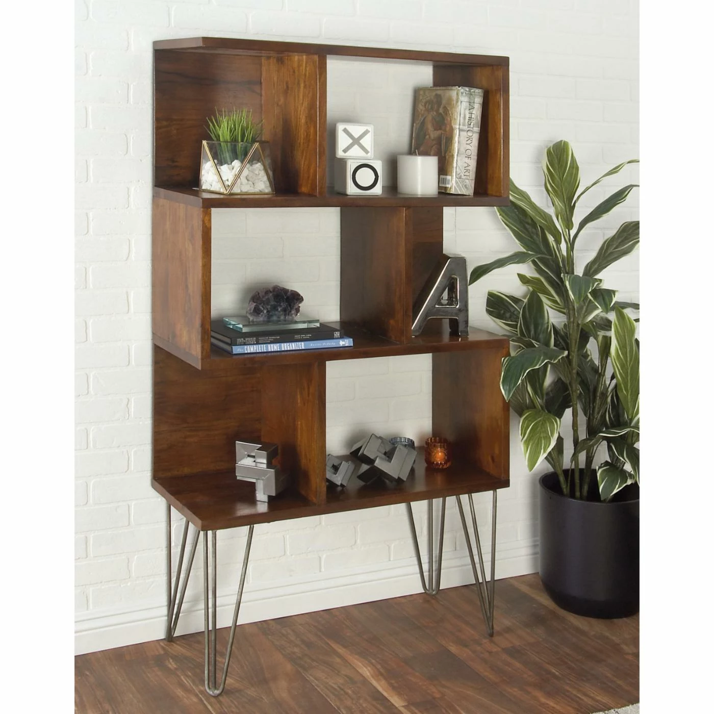 New β DecMode Decorative Wood And Iron Bookcase π